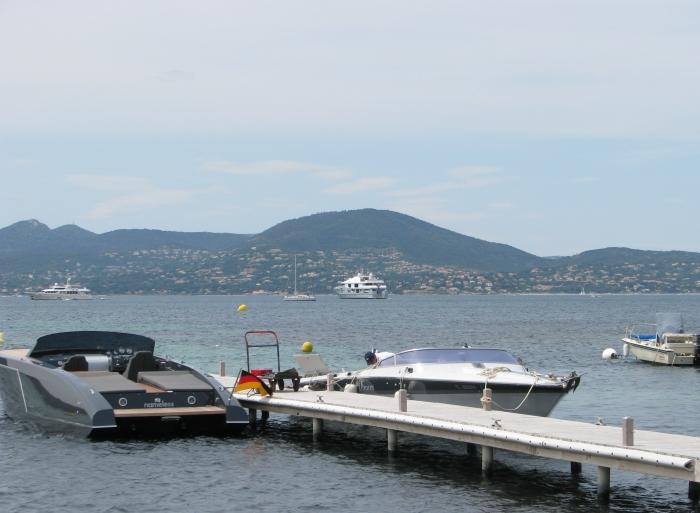 Saint tropez party season - Bay and boats - Private coll. - Photographe A. Reb.